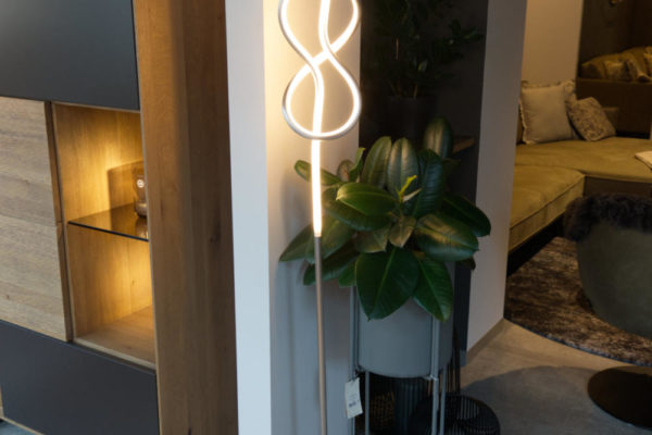 Stehlampe_Novafeltria_Eglo