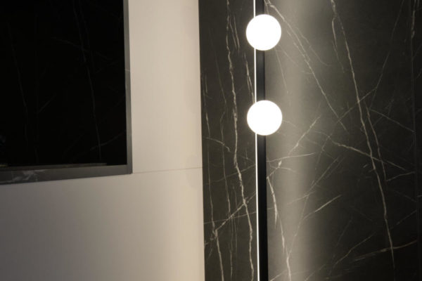 Stehlampe_Phianeros_Eglo