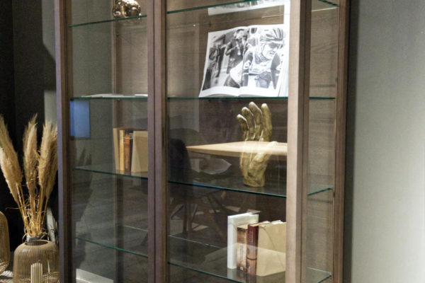 Vitrine_VI20_Haas